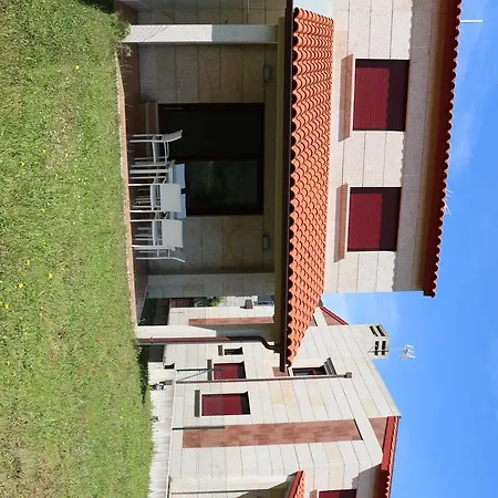 Dom wakacyjny Casa Rioesteiro *